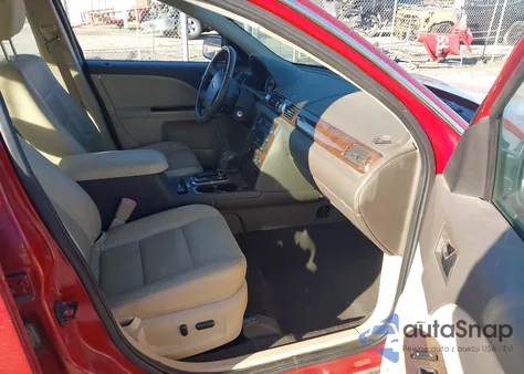 2009 Ford Taurus Limited z USA, uszkodzony, nr VIN 1FAHP25W09G121144